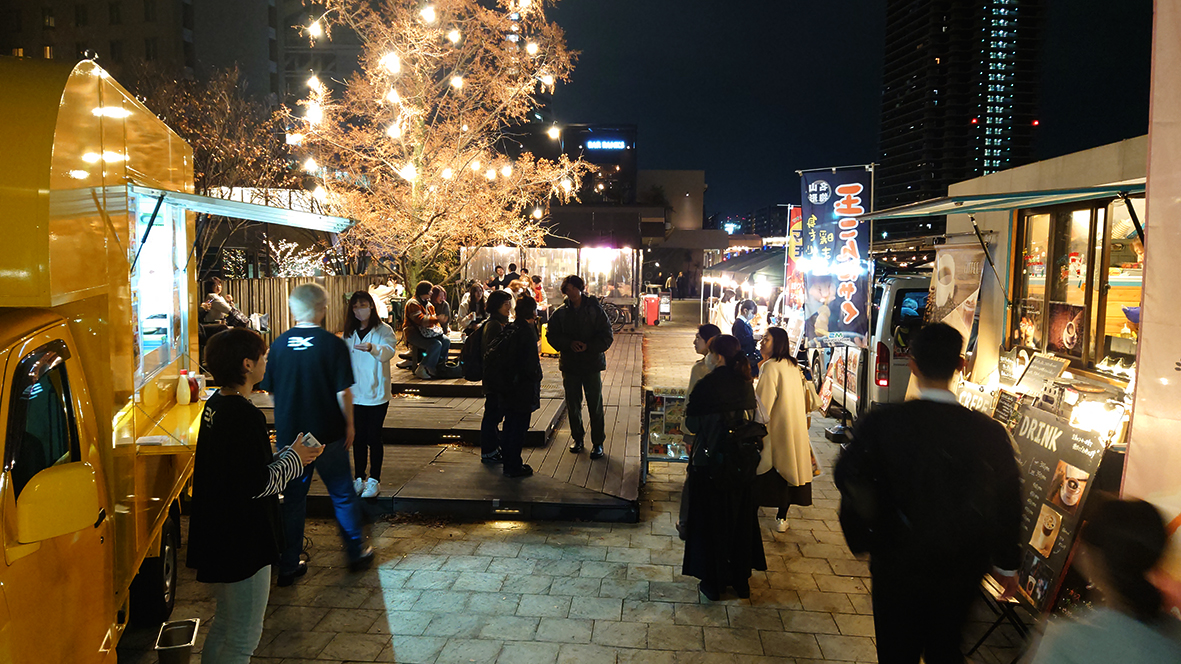 中之島の夜市